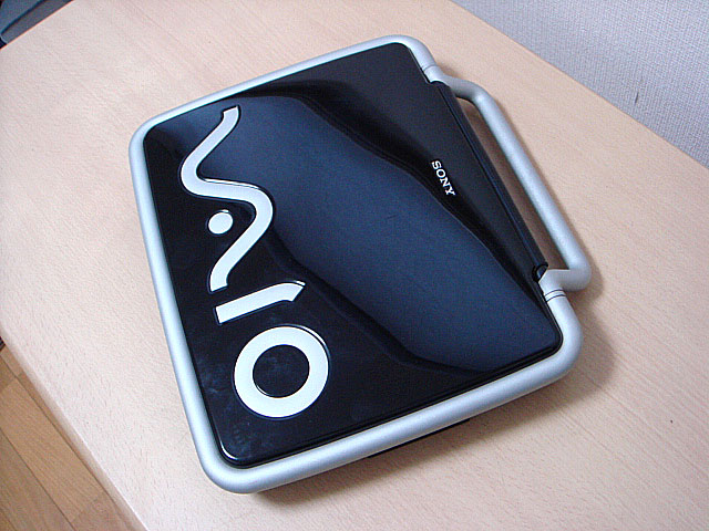 VAIO PCG-QR1/BP (Sony) 2000年 | 古いハードに囲まれて since2011
