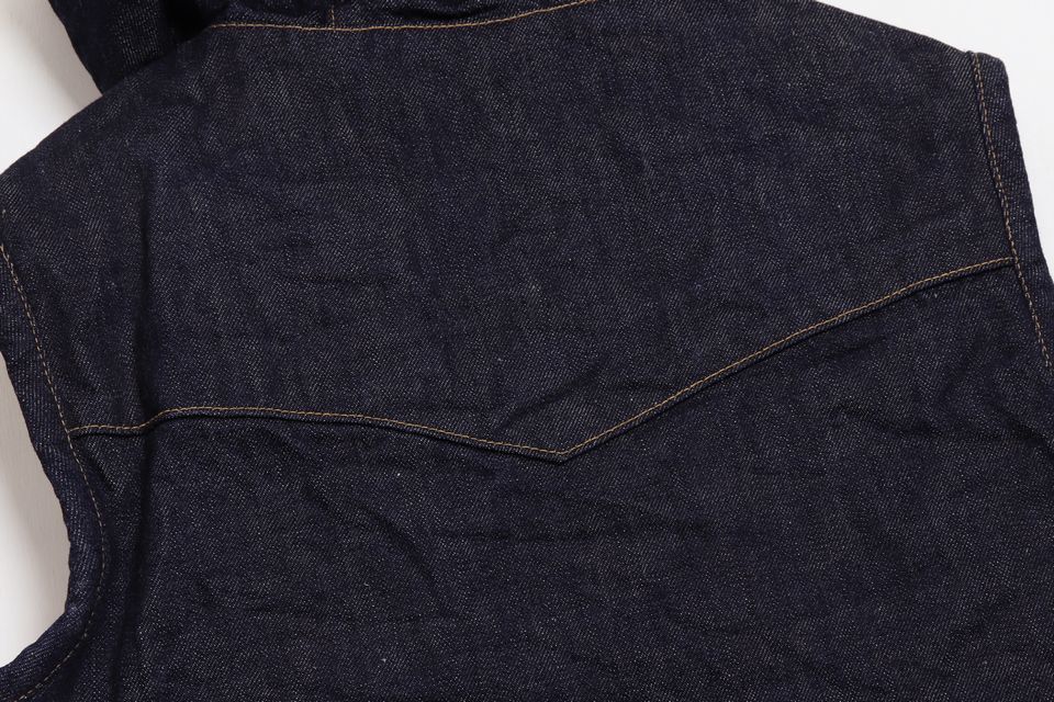 UES/ウエス」フード付きボアベスト【デニム】 - ANCHORS