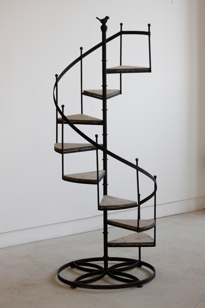 小鳥が可愛い アンティーク調アイアンシェルフ螺旋階段らせん シャビー