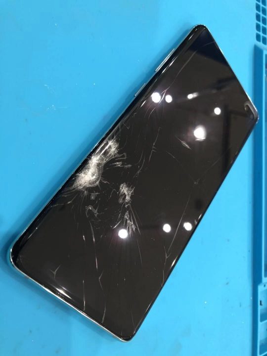 Galaxy S10/S10 Plusの画面割れ修理は町のお店へ