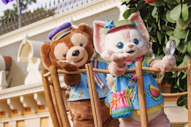 ダッフィーの新作グッズは“セーラー風”☆ 春の限定スイーツも♪【香港