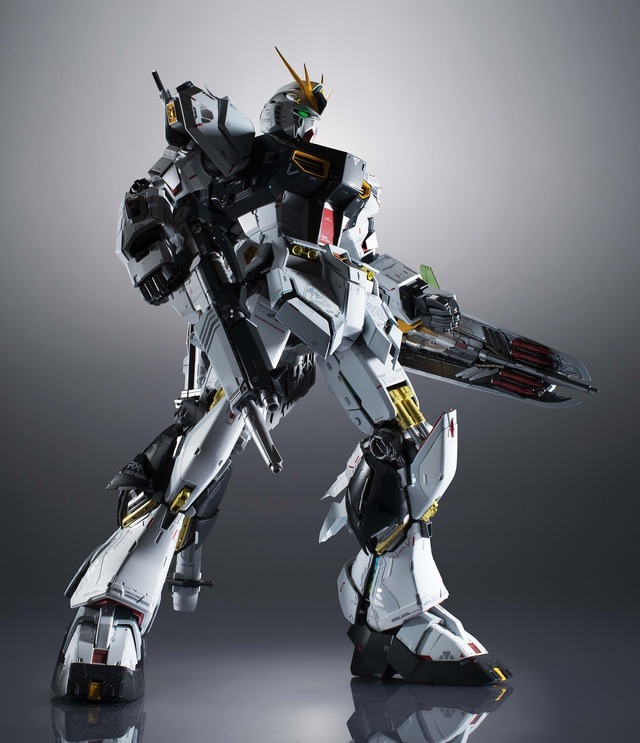 ガンダム 逆襲のシャア」RX-93 vガンダム、超高精密フィギュア登場