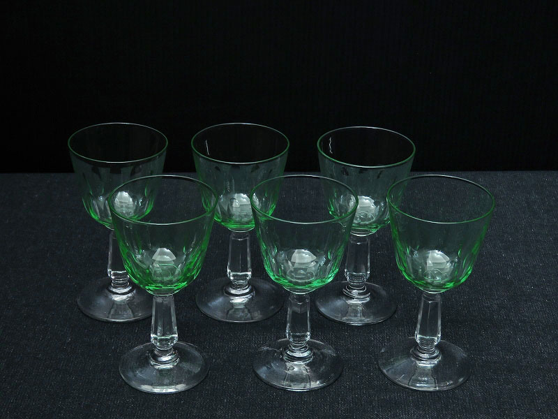 アンティーク家具通販のウランガラス（ヴァセリンガラス） | alver