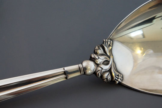 ジョージ・ジェンセン「サービングスプーン＆フォーク 二本セット