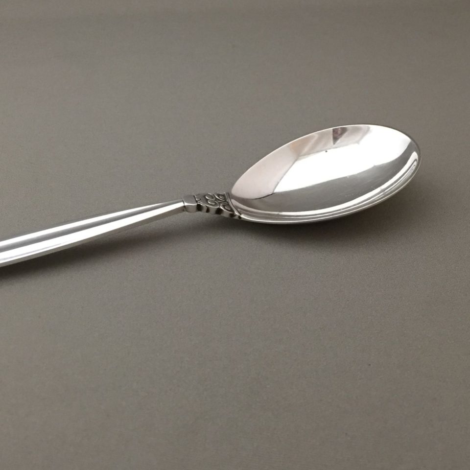 ジョージ・ジェンセン「“Acorn” サービングスプーン（小）長さ15cm
