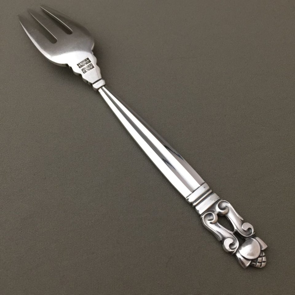 ジョージ・ジェンセン「“Acorn” ケーキフォーク 長さ14.3cm