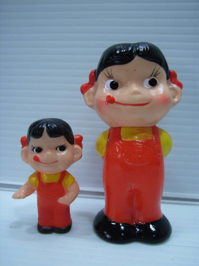 不二家 ペコちゃん ソフビ人形 9．4cm 当時物 企業物 非売品 現状