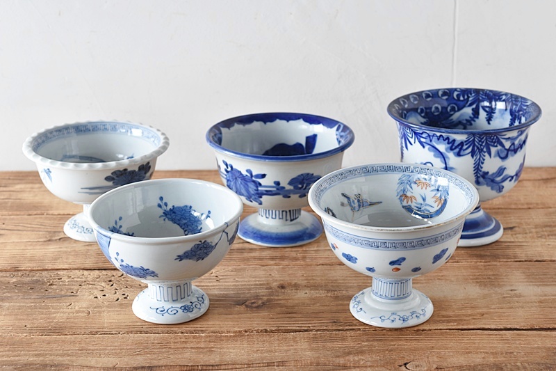 伊万里 染付 ベロ藍 菊花に鯉 盃洗 - 生活骨董と古布のアンティーク