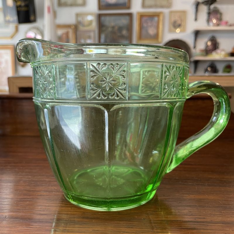 希少！ 30's〜40's アメリカンアンティーク 緑色ガラスピッチャー USA