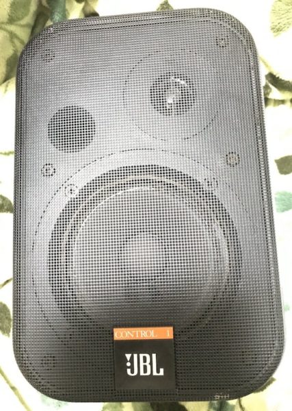 エッジ修理】JBLの小型スピーカー「Control 1」で遊ぶ！ | あそぶログ！