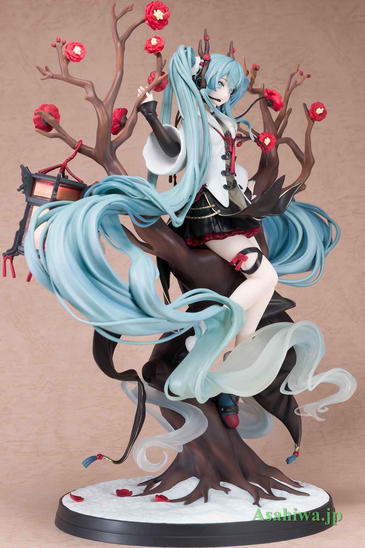 フリュー F：NEX × POPPRO 初音ミク 2022春節Ver. よつばとフィギュア