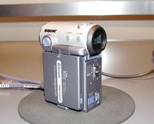 ASCII.jp：ソニー、Bluetooth搭載のデジタルビデオカメラ“ネットワーク