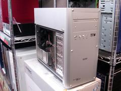 ASCII.jp：星野金属工業(ソルダム)から2重構造のアルミPCケース“ALTIUM