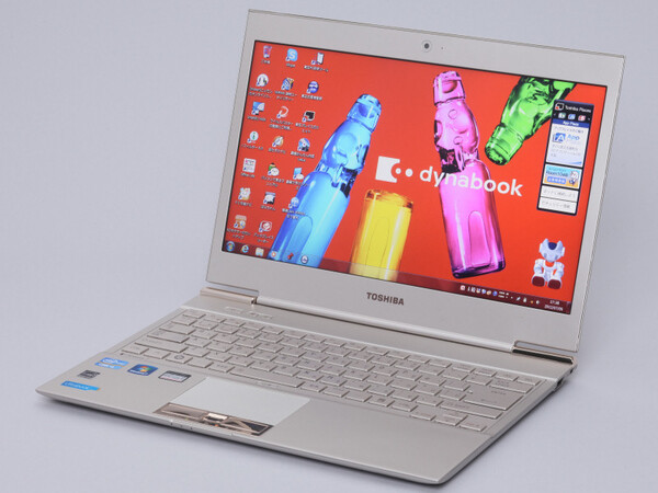 ASCII.jp：カラーと中身が一新 dynabook R632はどこまで進化したか (1/3)