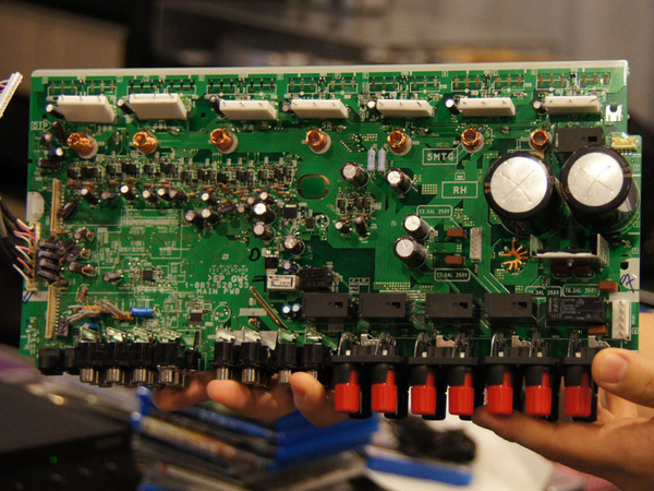 ASCII.jp：ミドルでも手を抜かない！ ソニーAVアンプ「STR-DN1040」の