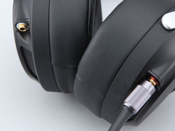 TAC】美品 SONY MDR-Z7 ハイレゾヘッドホン TAC】美品 SONY MDR-Z7