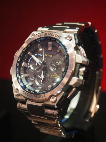 ASCII.jp：16万円のG-SHOCKが欲しい カシオの技術をぶちこんだMT-G最新版