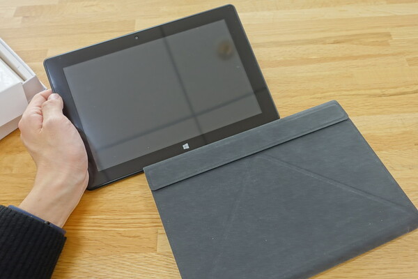 ASCII.jp：4万2000円で2in1を手に入れる！ Win10タブ「MT-WN1001」