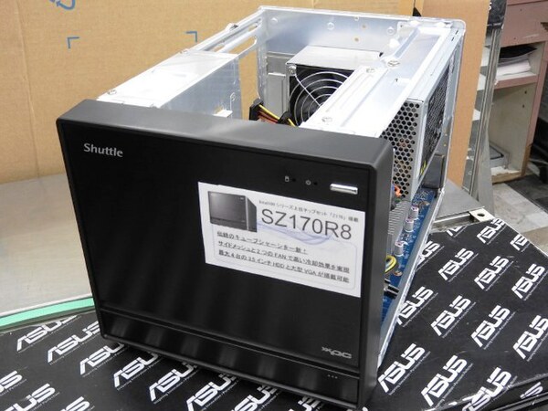 ASCII.jp：ストレージ周りを強化した新筐体採用のShuttle製キューブ