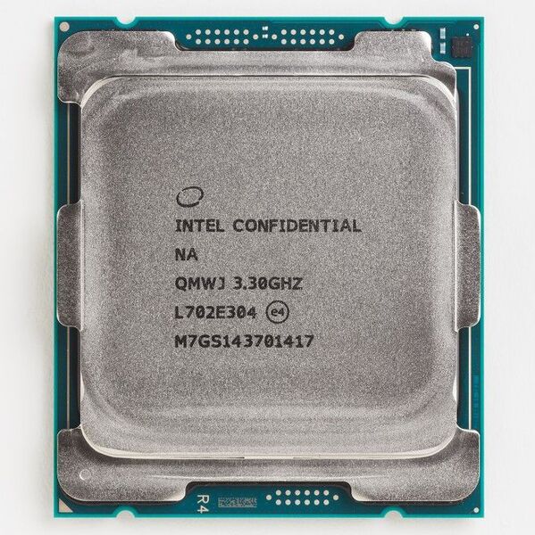 未使用に近いレベルの極美品✨東京生産✨10コアの第12世代コアi7