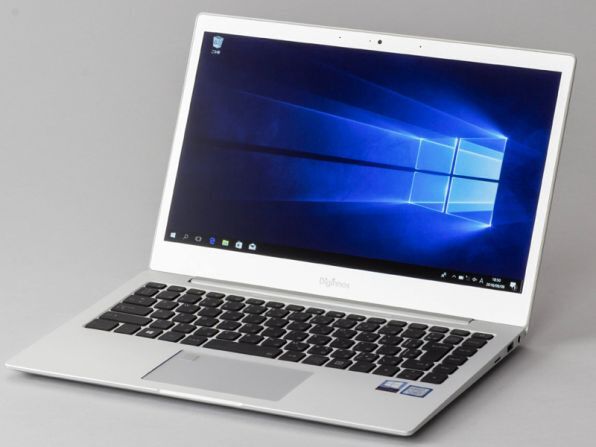 ASCII.jp：10万円台でも使いやすくCore i5＆SSDで処理性能も高い13.3型