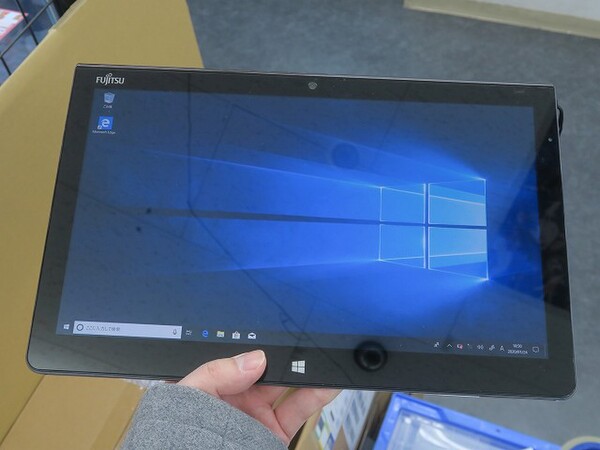 ASCII.jp：防水・防塵で高性能！ 12.5型のWindows 10タブレットが1万