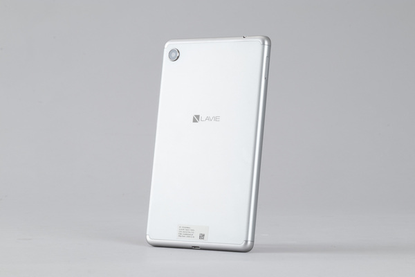 ASCII.jp：お手頃価格でも愛着をもって使えそうな7型Androidタブレット