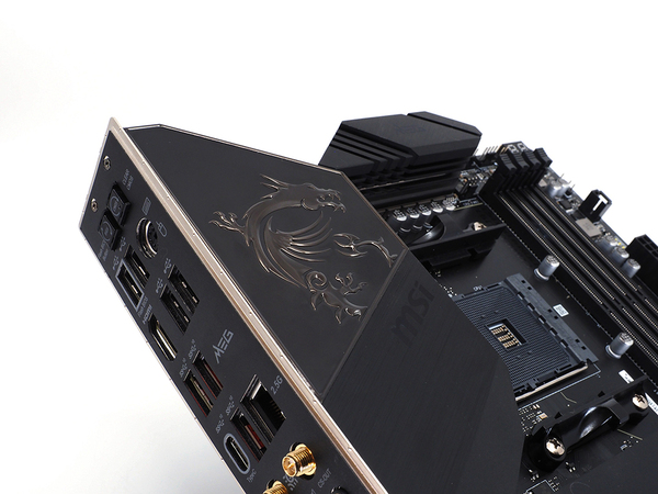 ASCII.jp：「大人向け!?」の漆黒マザーボード MSI「MEG B550 UNIFY」 (1/3)