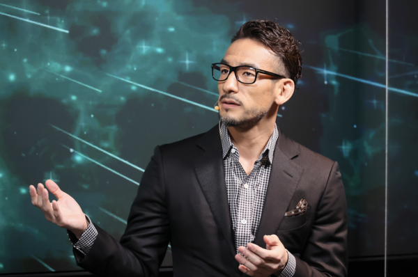 ASCII.jp：EY wavespace Tokyo拡張オープン、セレモニーで中田英寿氏が