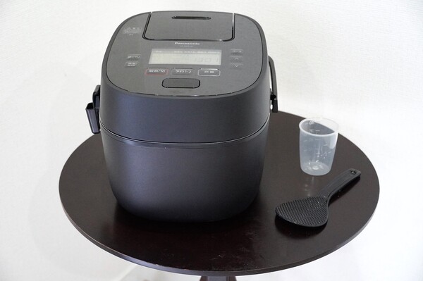 2022年製 Panasonic 炊飯器 おどり炊きSR-MPA101 パナソニック おどり