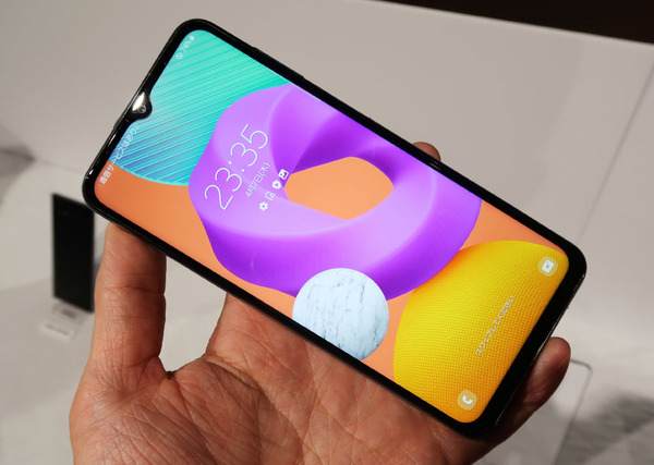 ASCII.jp：【格安スマホまとめ】Galaxy初のSIMフリー機は約4万円の