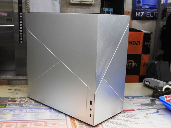 ASCII.jp：アビーからアルミを贅沢に使用したMicro ATX対応PCケースが