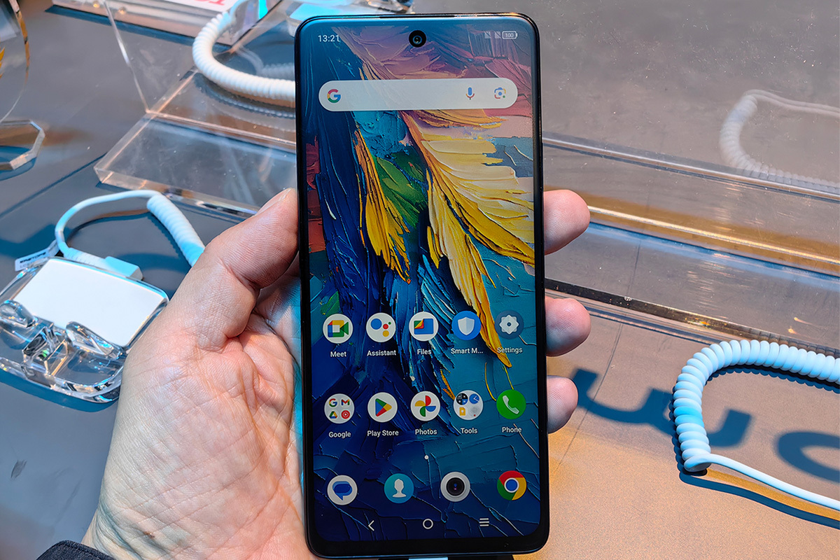 ASCII.jp：紙みたいなディスプレーのスマホ「NXTPAPER」やARグラスを