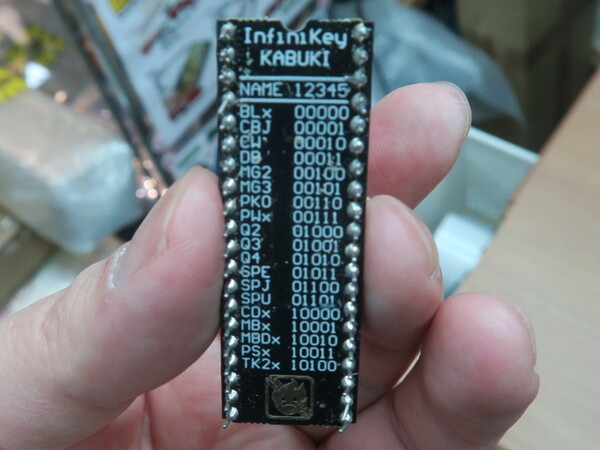 ASCII.jp：電池切れのアーケードゲーム基板を復活させる改造基板が販売中！