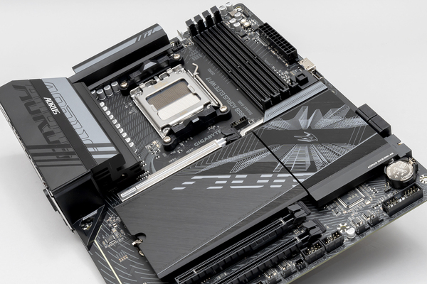 ASCII.jp：AMD B850チップセット採用の「B850 AORUS ELITE WIFI7」は次