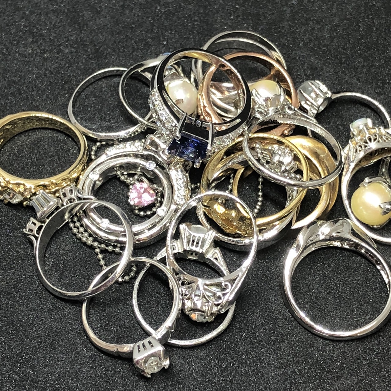 ▽イミテーション アクセサリー お買取致しました！！ - リサイクル