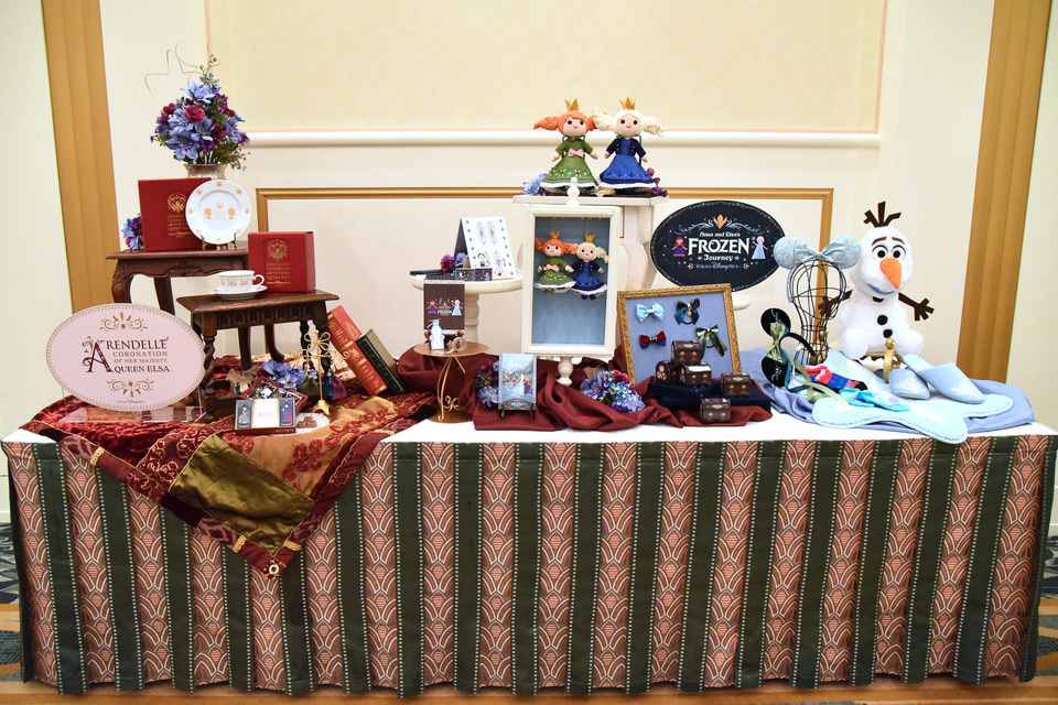 氷のお城シーンや“チョコレート！”も再現できちゃう。東京ディズニー