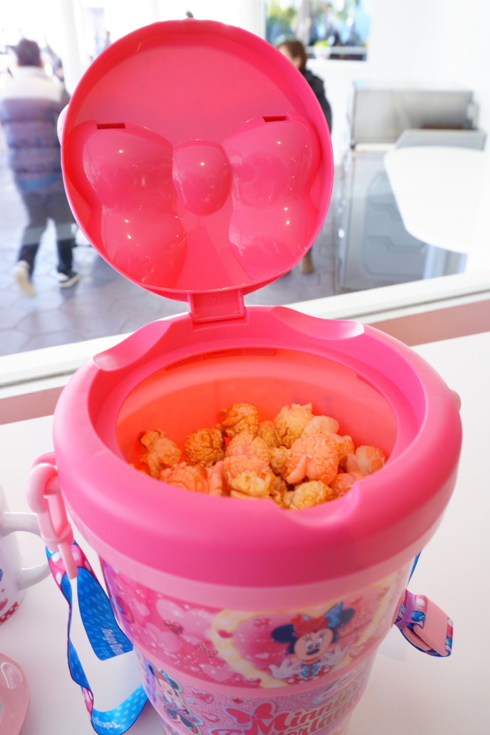 ミニーのファンダーランド」ポップコーンバケット買ってみた！ リボン