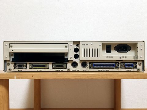 3.5インチFDDを搭載したNEC「PC-9801UV21」 - AKIBA PC Hotline!