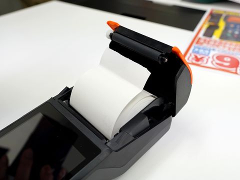 どこから出てきた！？感熱プリンター内蔵のAndroid端末「SUNMI V2」未