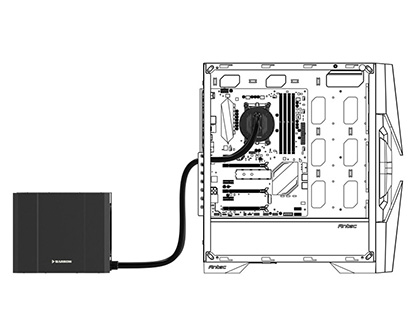 リザーバー/ポンプ/ラジエーター/ファンが一体になった外付け水冷