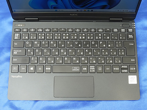 Core i5-10210YやWindows 11搭載のNEC製12.5型ノートPCが24,800円