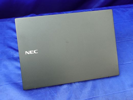 第10世代Core/16GBメモリ搭載のNEC軽量13.3インチノートが49,800円