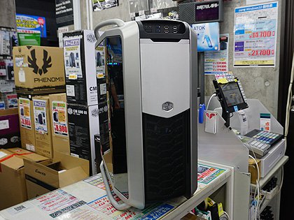 Cooler Masterの巨大PCケース「COSMOS II 25th Anniversary Edition