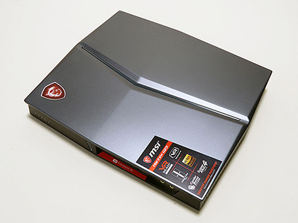 ゲーム機サイズなのに6コアCore i7+GeForce GTX 1070を搭載