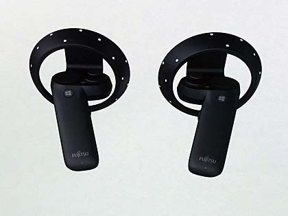 富士通からも「Windows MR」対応のヘッドセットが発売、価格は52,800円