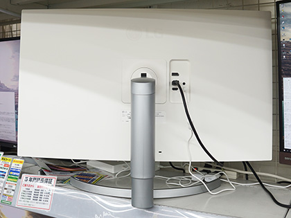 LGの31.5型4K液晶「32UN650-W」が入荷、工場出荷時に全数キャリブレー