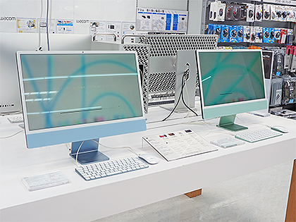 M1チップ搭載でカラフルな新型iMacがデビュー、実機デモもスタート