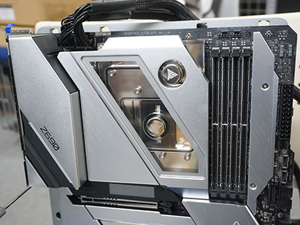 ASRockの本格水冷マザー「Z690 AQUA」が18日発売、全世界500枚限定