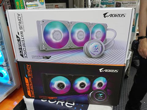 GIGABYTEの簡易水冷クーラー「AORUS WATERFORCE II 360」が登場、計3